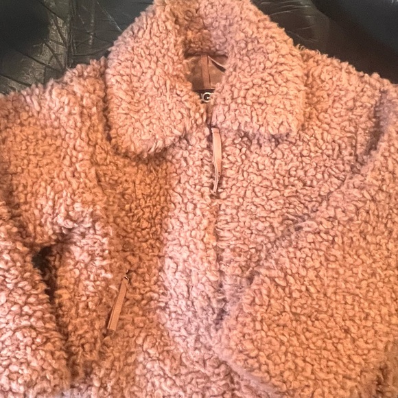 Women’s UGG Maeve Sherpa Jacket NEW - Picture 4 of 5